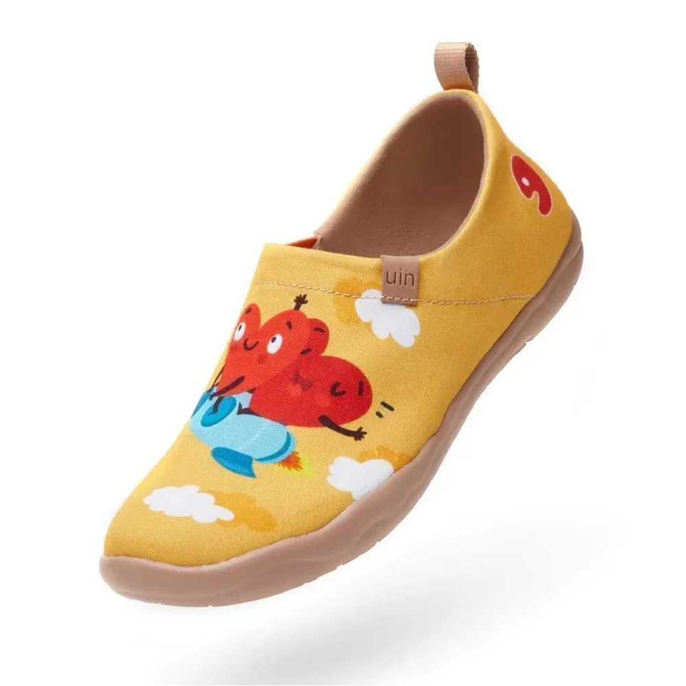 UIN Women's Walking Shoes Slip On Canvas Casual Loafers (Love You to the Moon)
